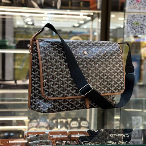 how much is a goyard messenger bag|goyard bag price list.